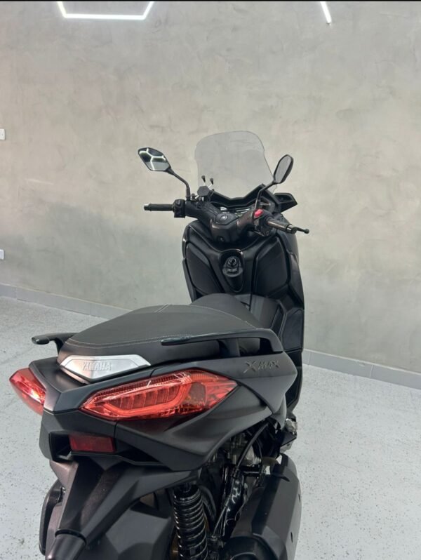 Xmax 250 - Imagem 6