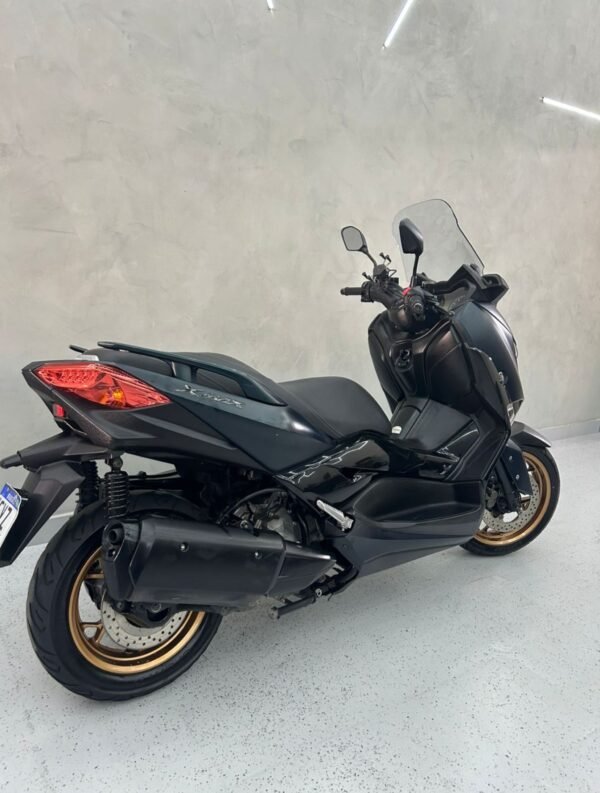 Xmax 250 - Imagem 7