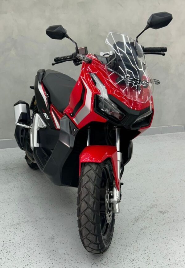 Honda ADV - Imagem 8
