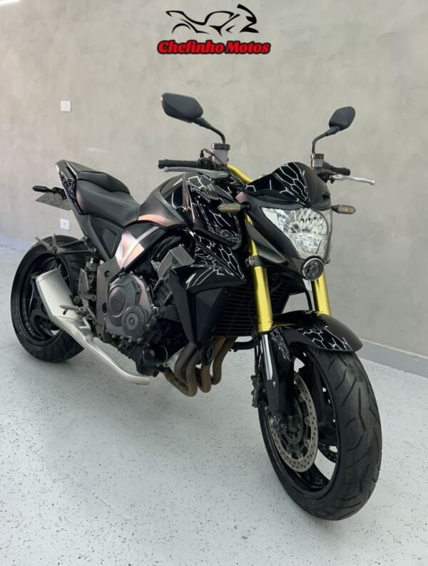CB1000 - Imagem 5