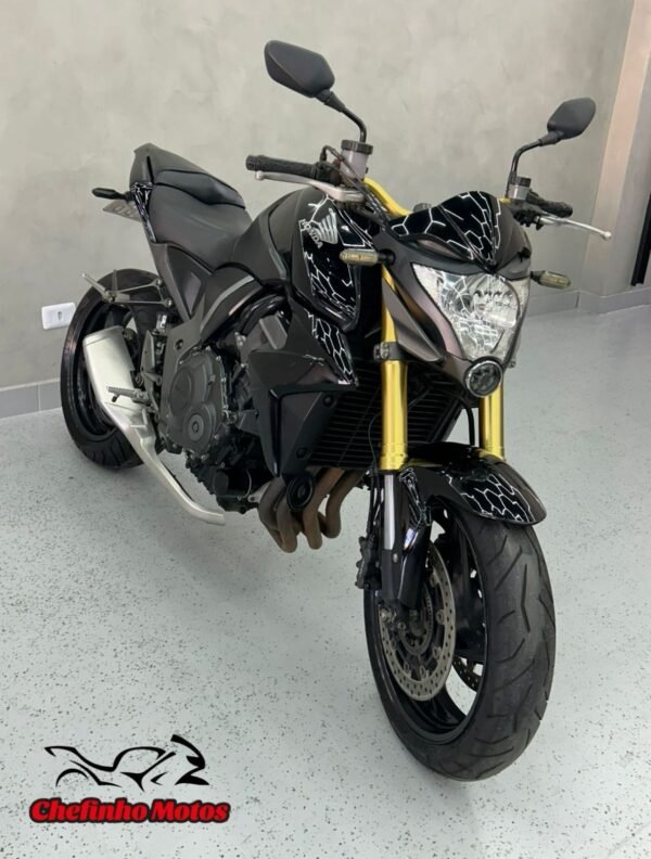 CB1000 - Imagem 6
